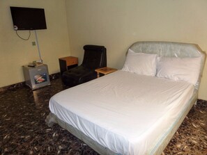 Standard Room, 1 Double Bed
