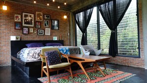 Superior Air Conditioned Room | Free WiFi - Love Pai Home (Pai)