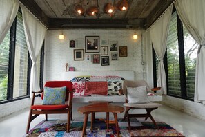 Superior Air Conditioned Room | Gratis wifi