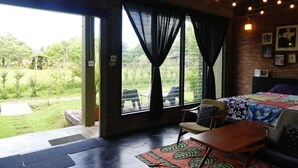 Superior Air Conditioned Room | Free WiFi - Love Pai Home (Pai)