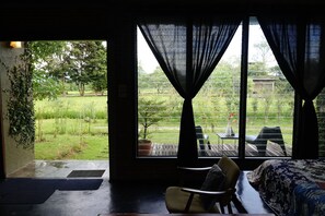Superior Air Conditioned Room | Free WiFi - Love Pai Home (Pai)