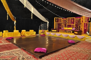 Banquet hall