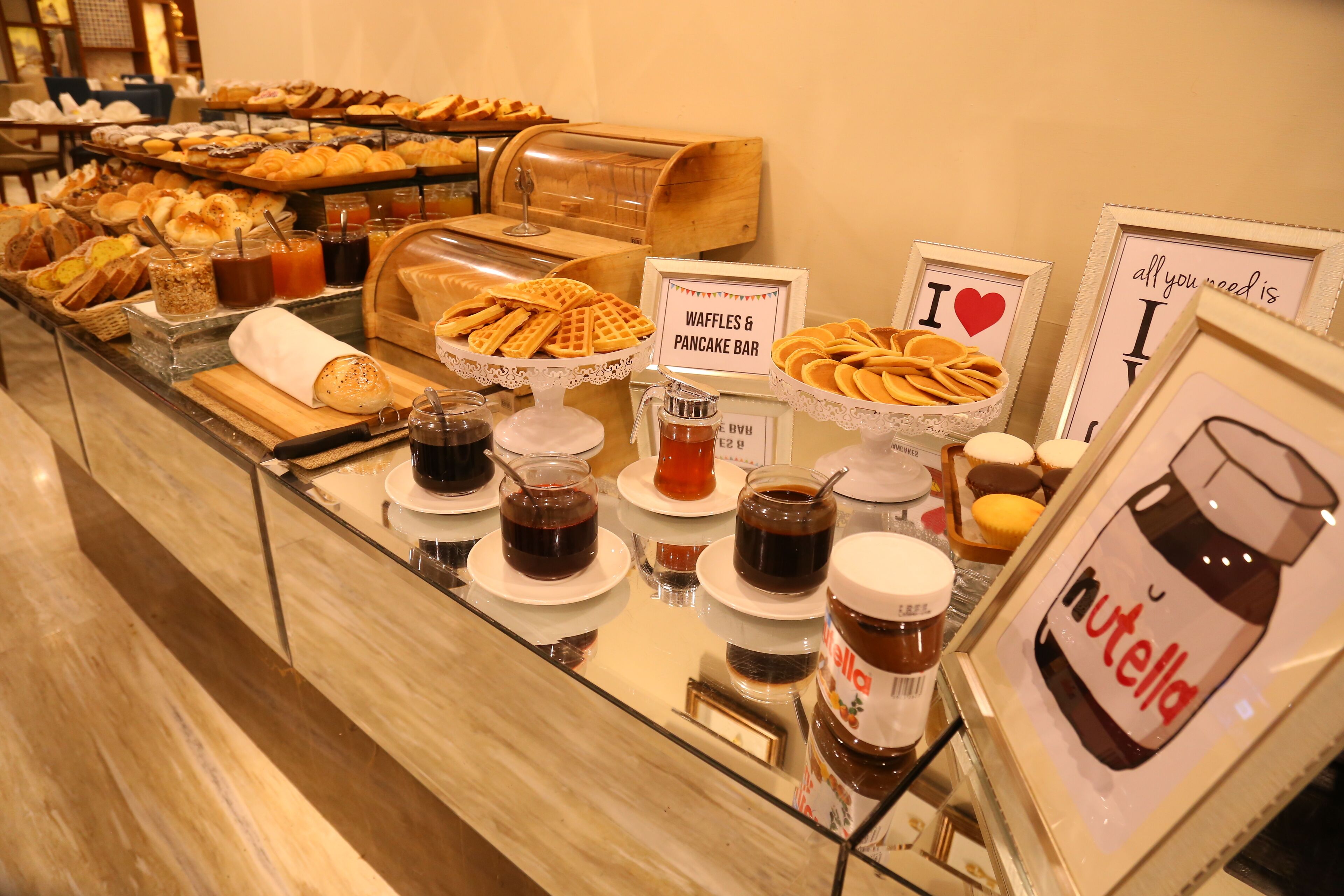 Bữa sáng buffet