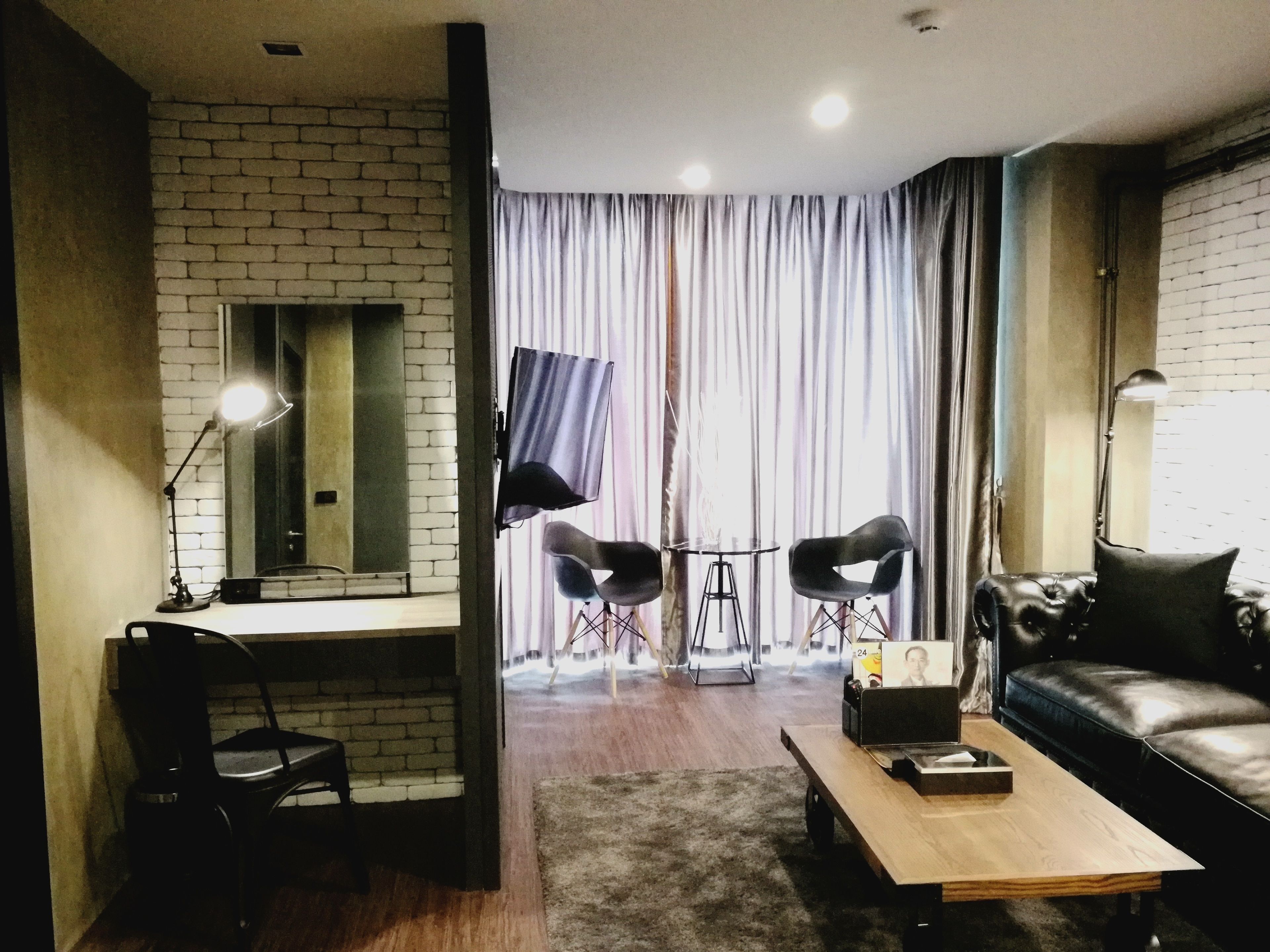 exclusive double room | living room | 40-inch led tv with cable channels, tv