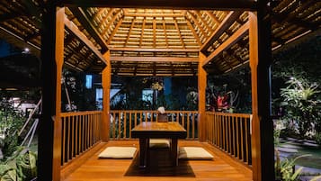 Front of property – evening/night