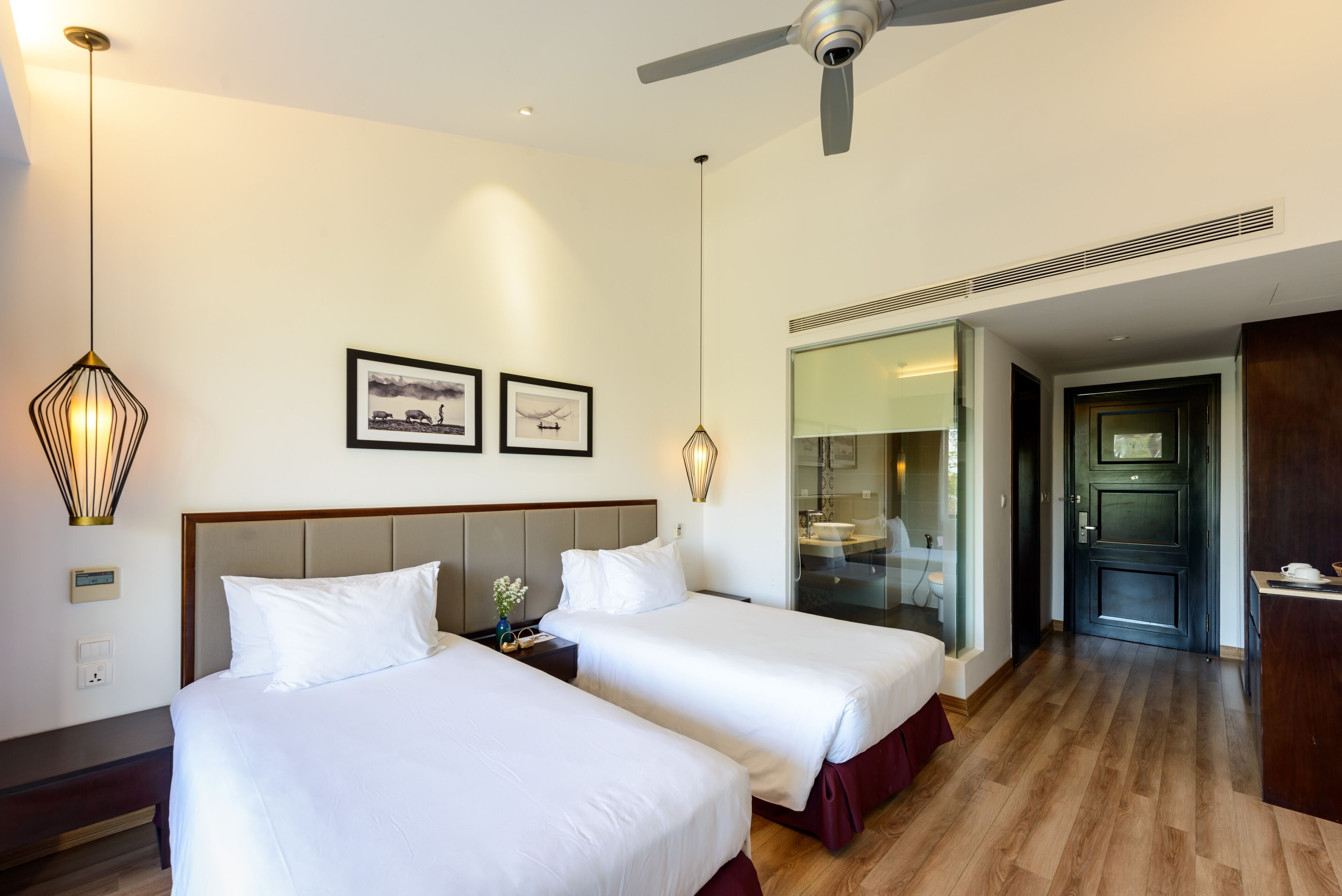 Premium bedding, minibar, in-room safe, blackout drapes