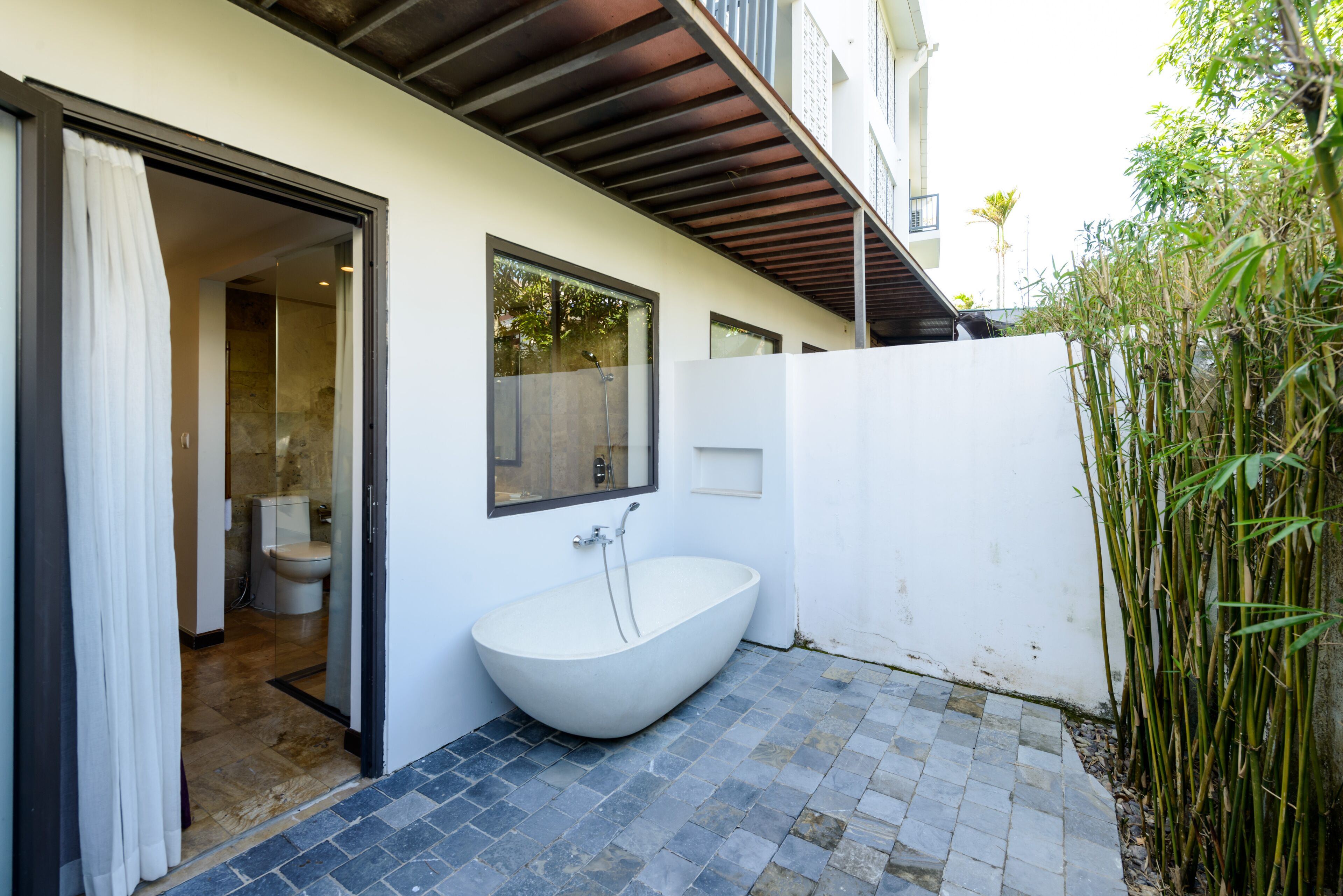 premier double or twin room, bathtub | deep-soaking bathtub
