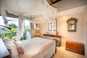 Egyptian cotton sheets, premium bedding, pillowtop beds, minibar - Angel House Ubud Eco Villa (Mas)