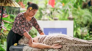 Massagens com pedras quentes, massagens musculares profundas