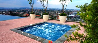 Louis Kienne Hotel Pandanaran