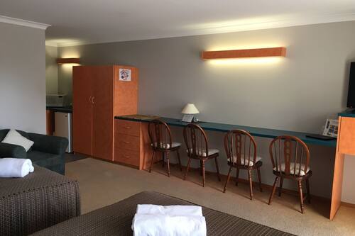 Deluxe Twin Room | Room amenity