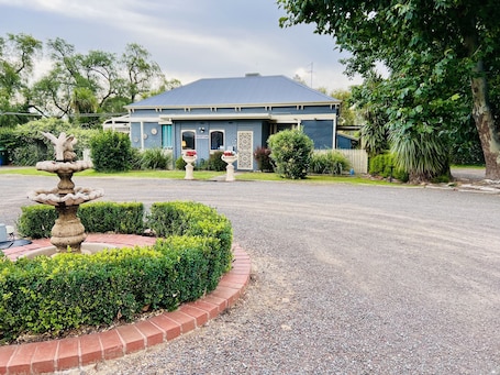 Fachada da propriedade