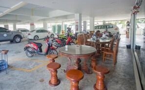 用餐