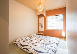 3 dormitorios, caja fuerte, cortinas opacas y sistema de insonorización