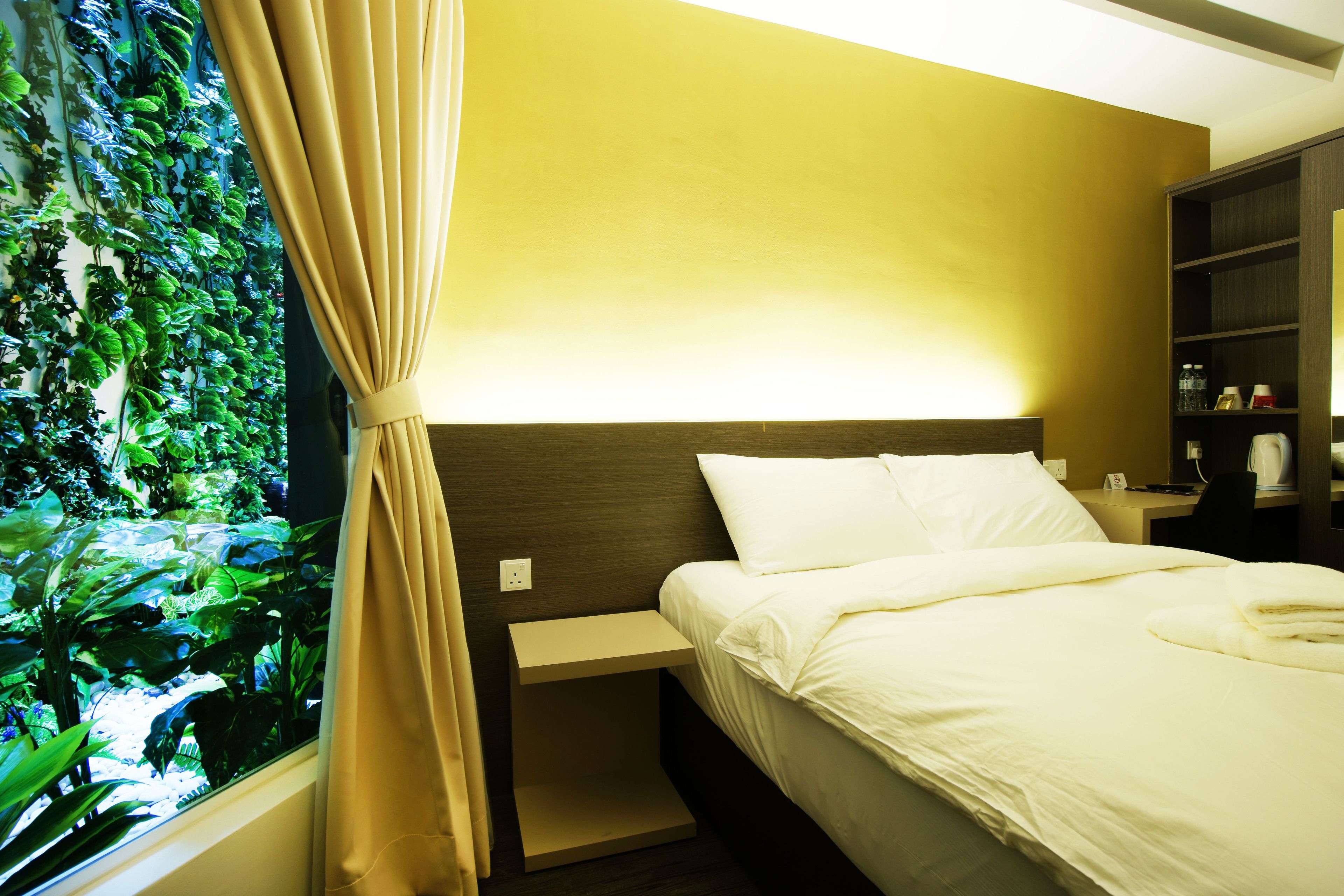 in-room safe, desk, soundproofing, iron/ironing board