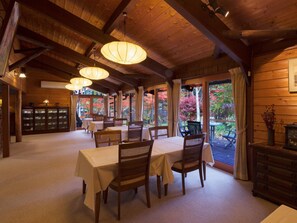 Dining - Yamanoryosha Nakaodaira (Takayama)