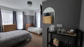 Ropa de cama de alta calidad, wifi gratis y ropa de cama