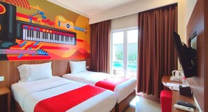 豪華雙床房 | 高級寢具、房內夾萬、書桌、隔音