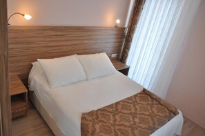 1 habitación, ropa de cama de alta calidad y minibar 