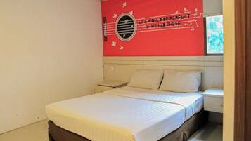 Literie de qualité supérieure, coffres-forts dans les chambres, bureau