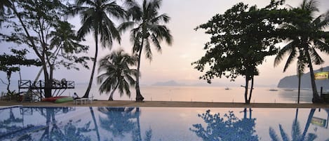 Outdoor pool, sun loungers