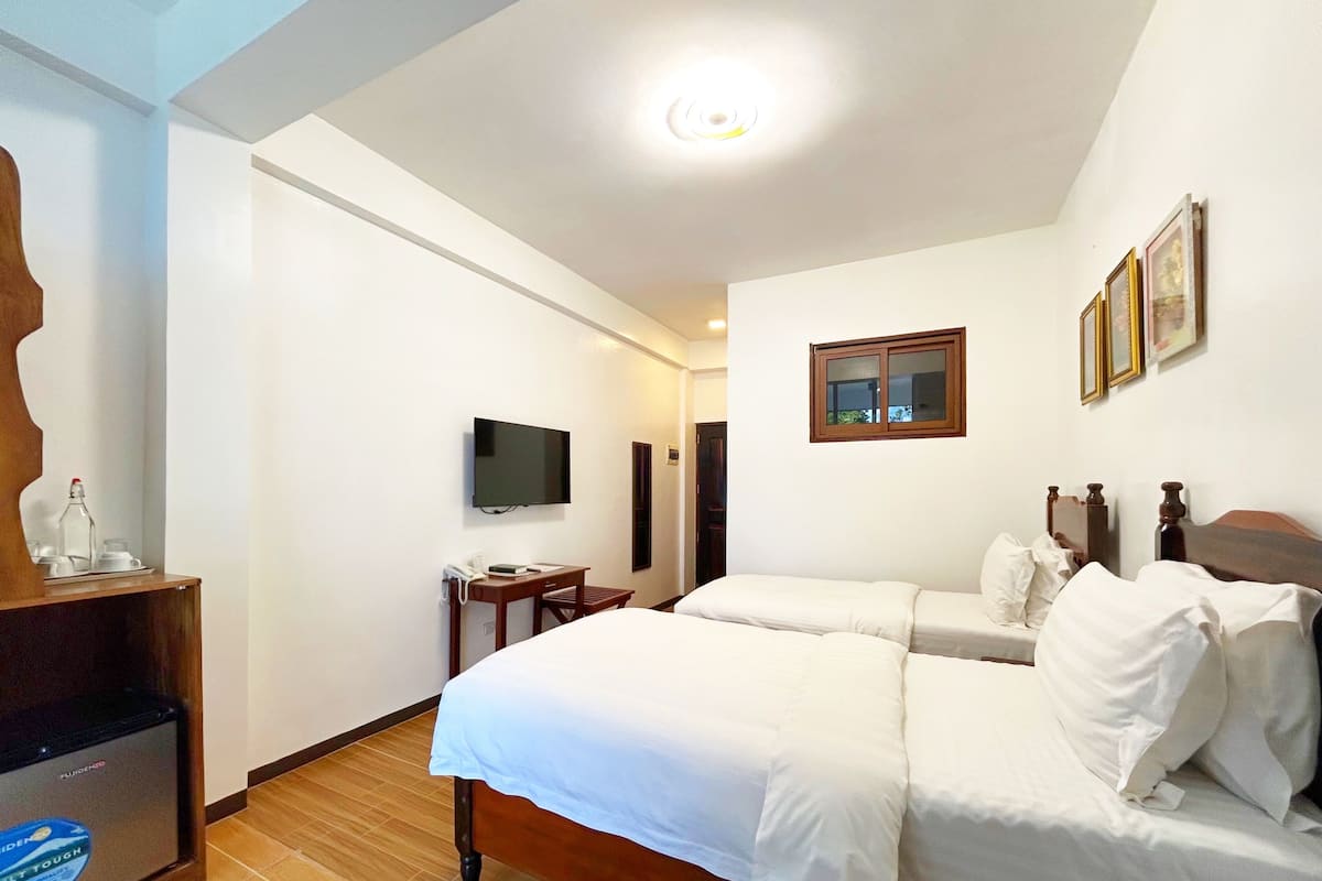 Premier-Zweibettzimmer, Meerblick | Bettwäsche aus ägyptischer Baumwolle, hochwertige Bettwaren, Zimmersafe