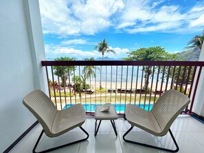Oceanview Premiere King | Beach/ocean view - Doublegem Beach Resort and Hotel (El Nido)