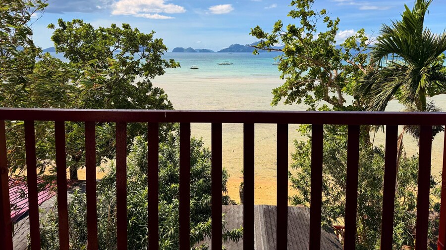Doublegem Beach Resort and Hotel