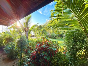 Casita Premiere | Garden view