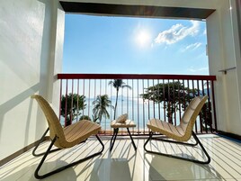 Habitación triple Premier, vistas al mar | Vistas al mar