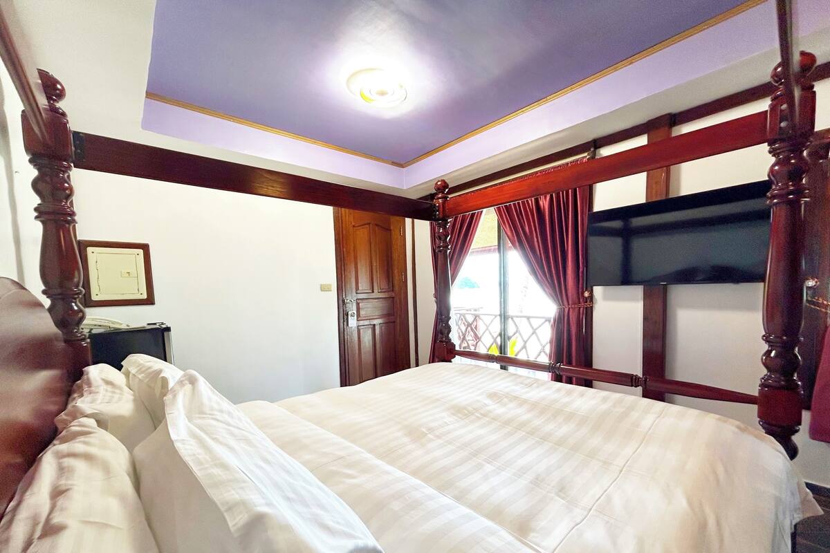 Oceanview Vip King | 埃及棉床單、高級寢具、客房內保險箱、遮光布/窗簾