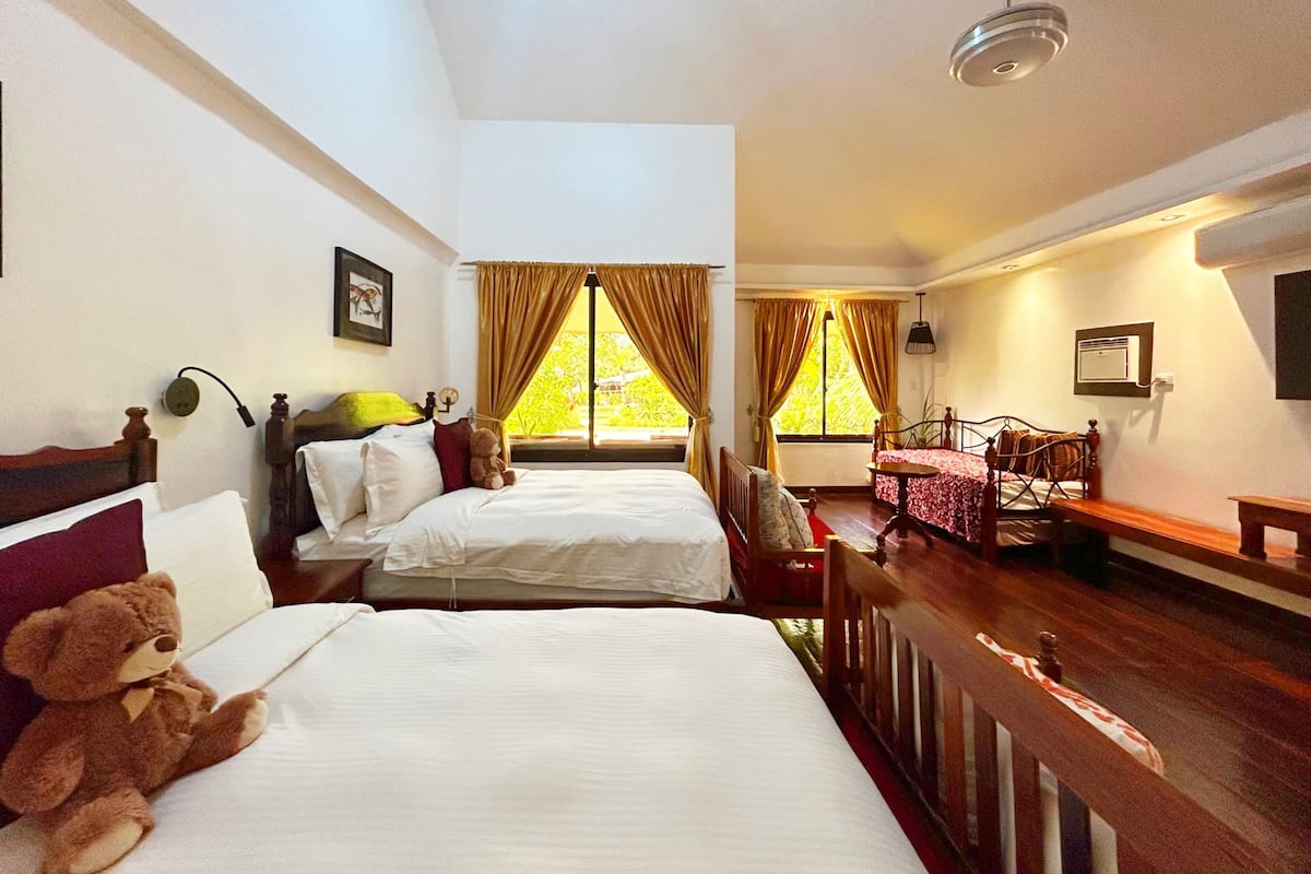 Family Villa, 2 Queen Beds, Non Smoking, Private Bathroom | Egyptian cotton sheets, premium bedding, in-room safe, blackout drapes