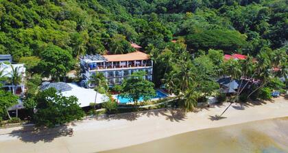 Doublegem Beach Resort and Hotel