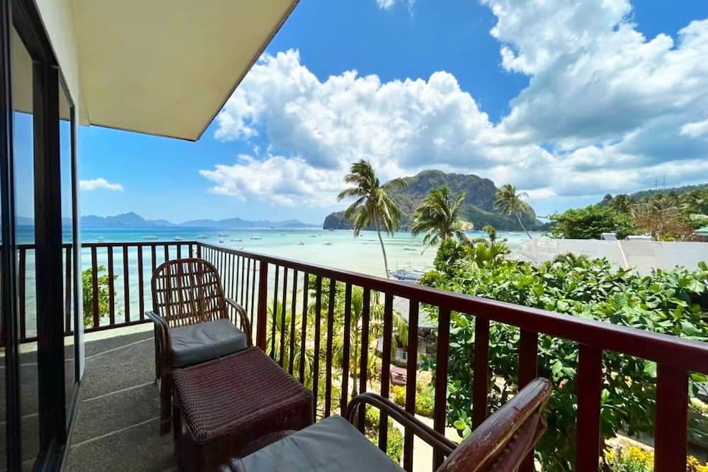 Doublegem Beach Resort and Hotel