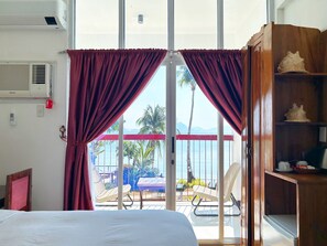 Oceanview Premiere Triple | Terrace/patio - Doublegem Beach Resort and Hotel (El Nido)