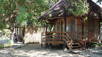 In-room safe, desk, iron/ironing board, rollaway beds