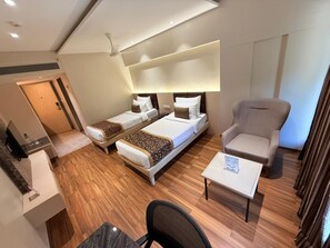 Classic Room | 1 bedroom, premium bedding, down comforters, minibar - VITS Shalimar Ankleshwar (Ankleshwar)