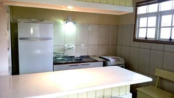 Family Apartment, 2 Bedrooms | Private kitchen | Fridge, microwave, oven, stovetop
