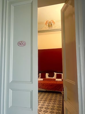 Deluxe-Doppelzimmer | Bettwäsche aus ägyptischer Baumwolle, hochwertige Bettwaren
