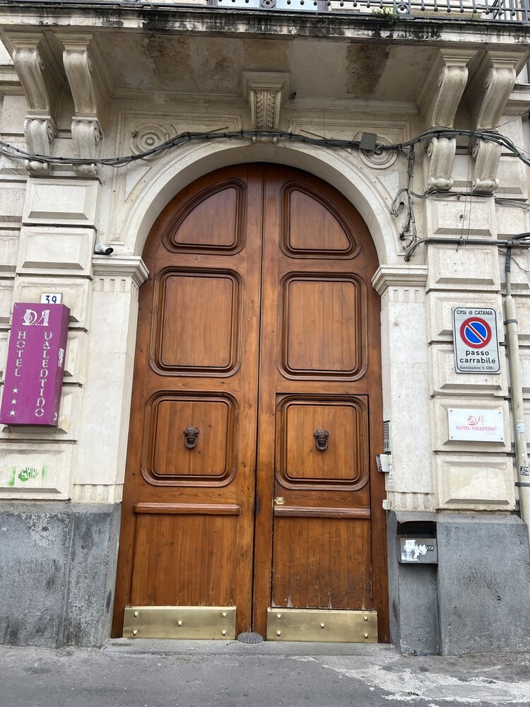 Hotel Valentino image