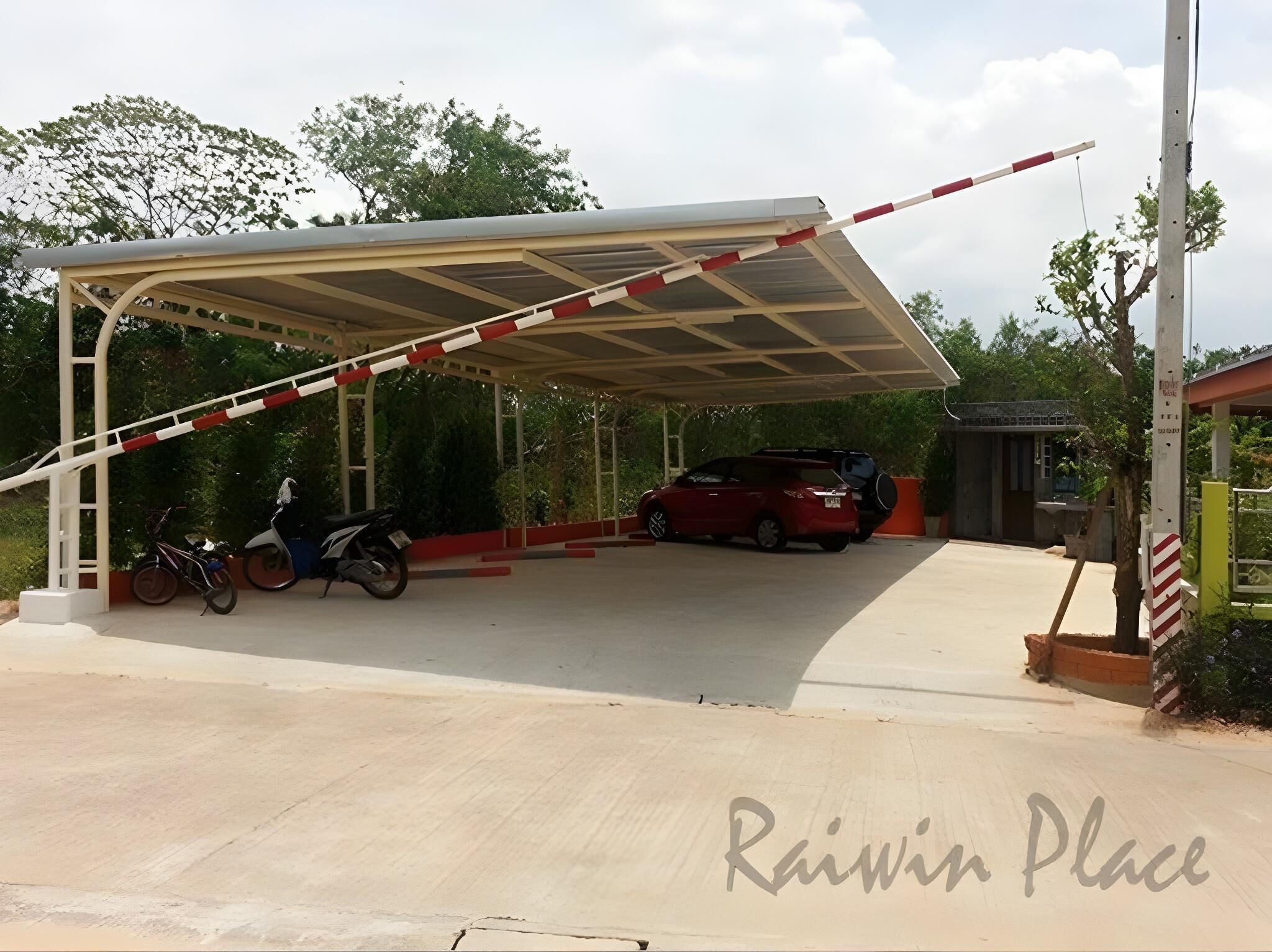 المنطقة المحيطة بالمنشأة