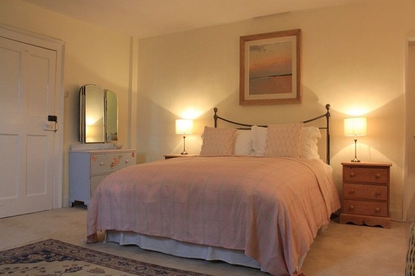 Suite, Private Bathroom