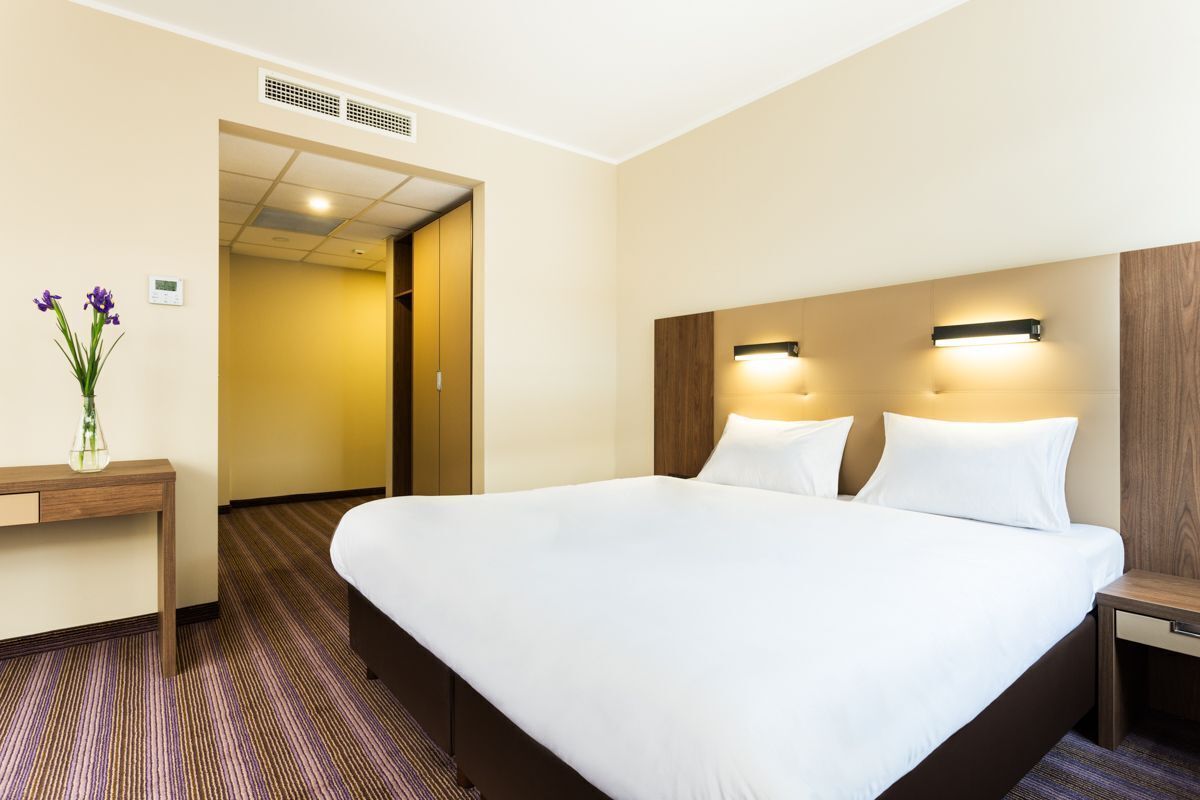 1 bedroom, in-room safe, desk, laptop workspace