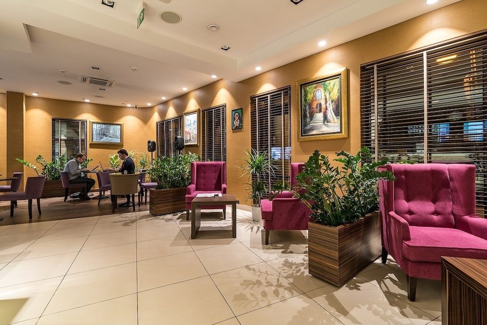 Hotel DeSilva Premium Poznań by null