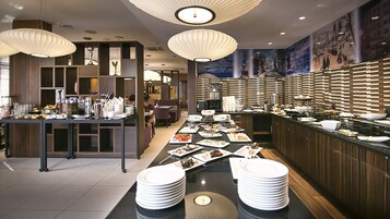 Her gün açık büfe kahvaltı (kişi başı 89 PLN) 