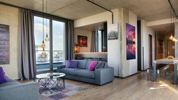 Grand View Penthouse | Oleskelualue | Taulutelevisio