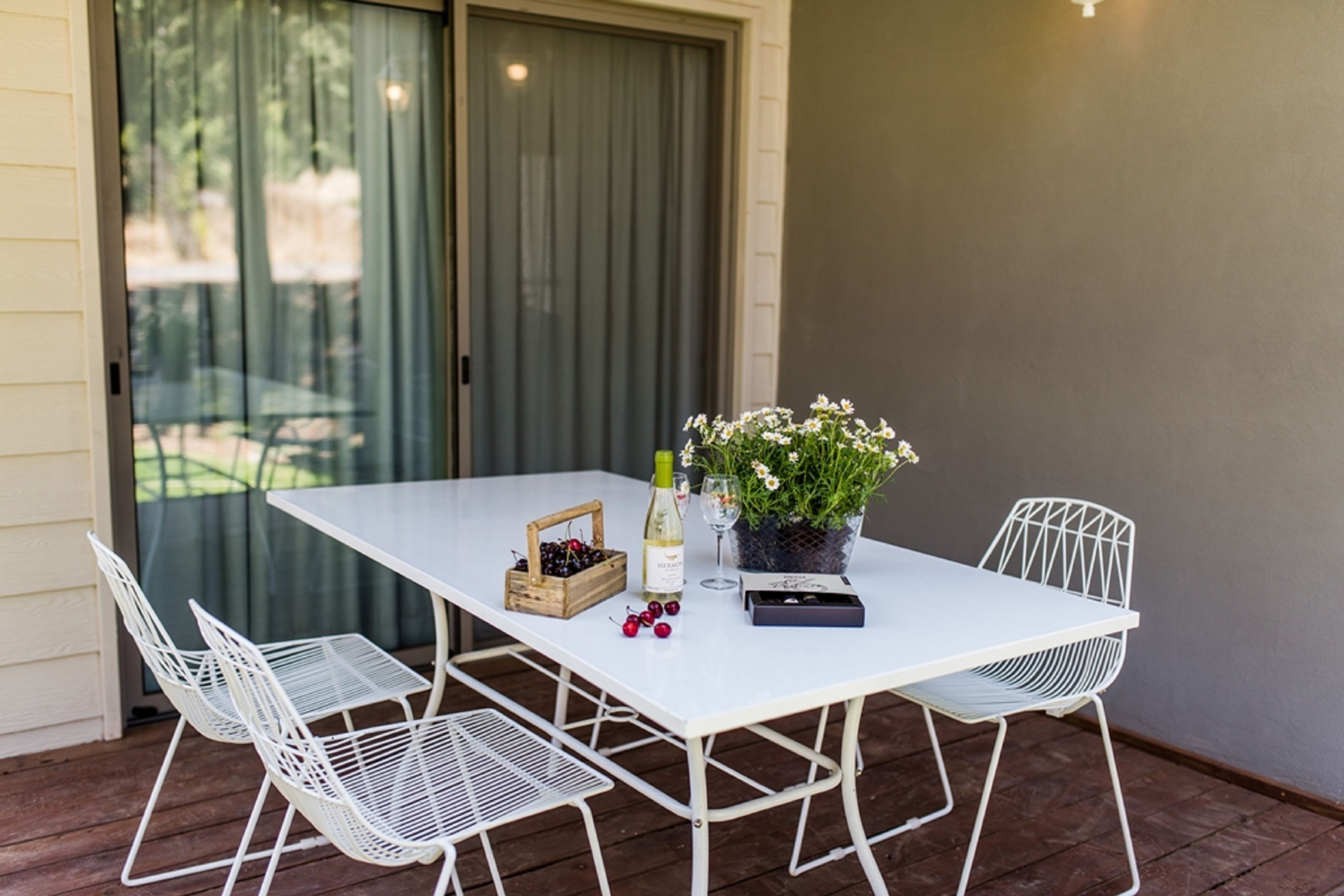 캐빈 (Duvdevan) | 발코니