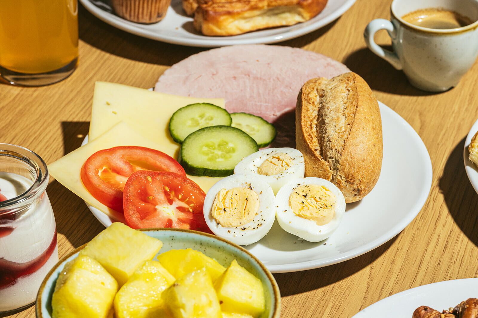 daily continental breakfast (gbp 13 per person)