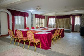 สถานที่จัดงานประชุม