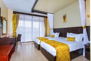 Coffres-forts dans les chambres, bureau, chambres insonorisées